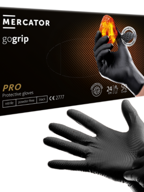 Nitrylowe rękawice profesjonalne wykonane z czarnego nitrylu. Rękawiczki ochronne GoGrip o chropowatej strukturze używane w branży motoryzacyjnej, przemyśle